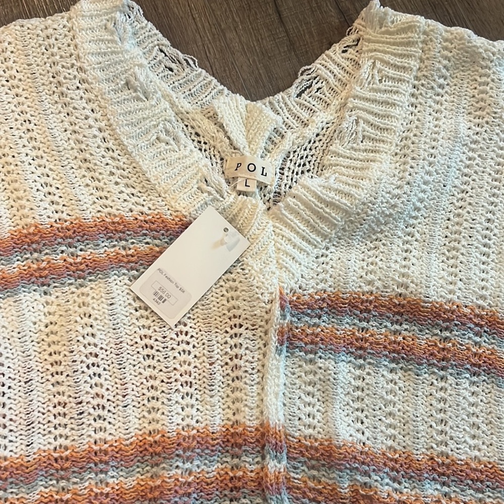 POL sweater - Picture 4 of 5